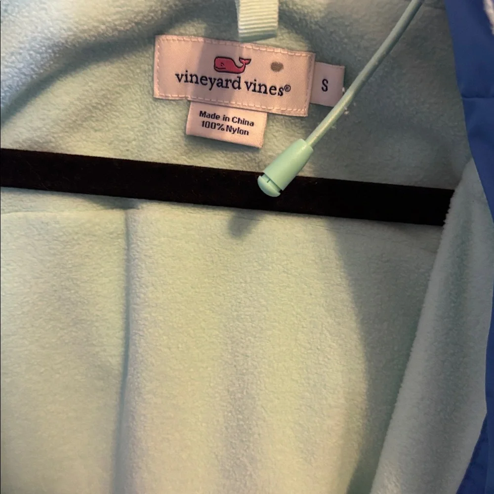Vineyard Vines Women's Stow & Go Hooded Rain Coat Jacket in Crystal Blue Small - Picture 6 of 7